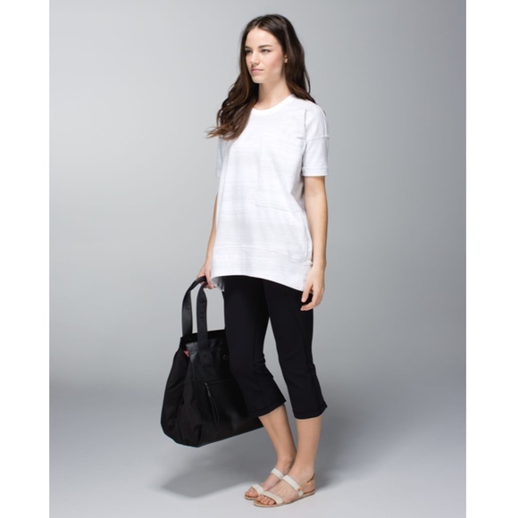 Lululemon Gather & Crow Crop Split Hem Legging Black 2 - Picture 10 of 16